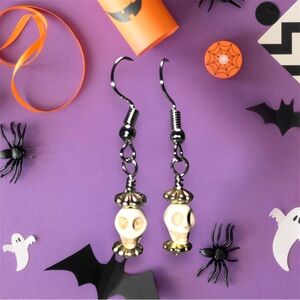 Shrunken Head Skulls & Such Earrings **SALE**